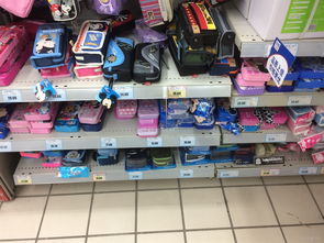 年味里的生活氣息 春節期間超市日用雜品銷售的火爆與思考